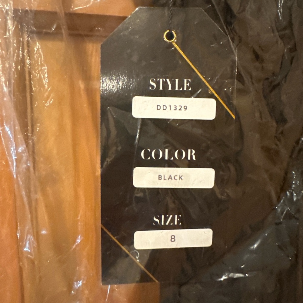 Dylan & Davids Black Halter Evening Gown Size 8 NWT Slit Formal Dress DD1329 - Picture 5 of 6